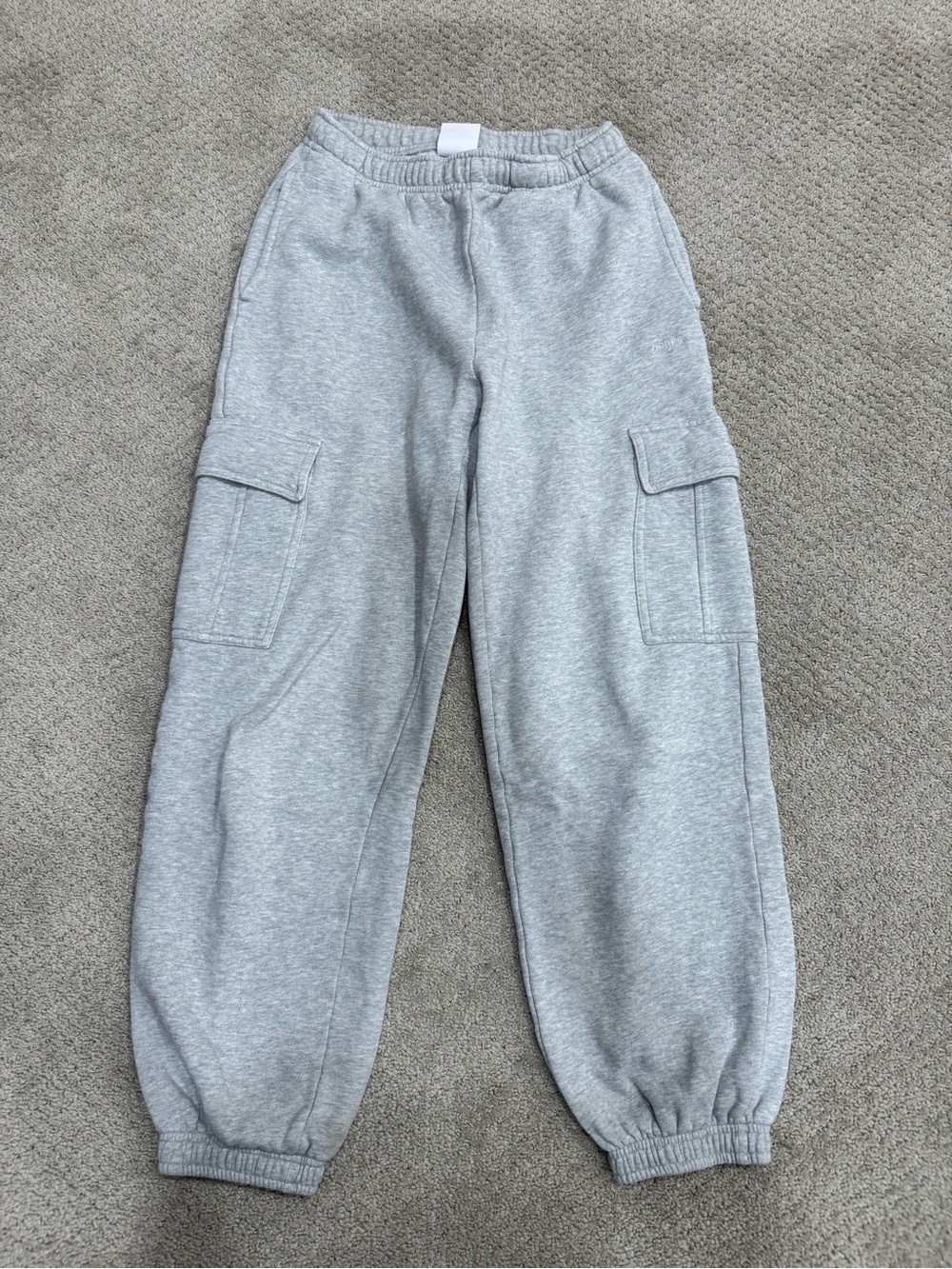 Aritzia Gray Cargo Sweatpants - Comfortable Everyday Bottoms
